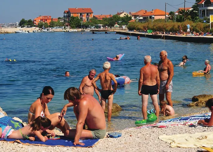 Apartman Stunning In Bibinje